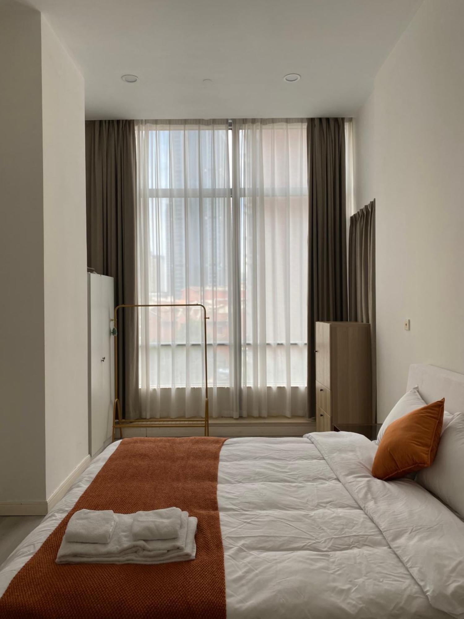 River House Near The Peoples Square And The Bund Shanghai Extérieur photo